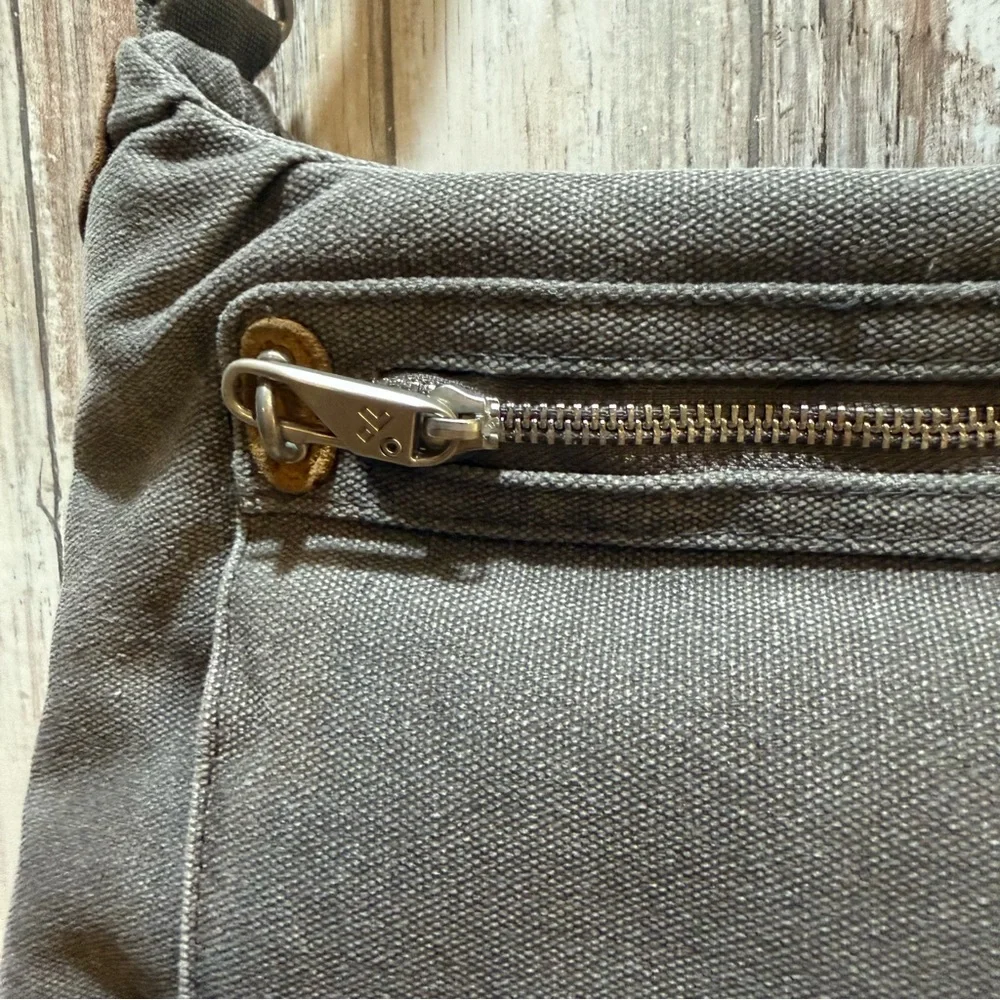 Travelon Anti-Theft Heritage Hobo Bag